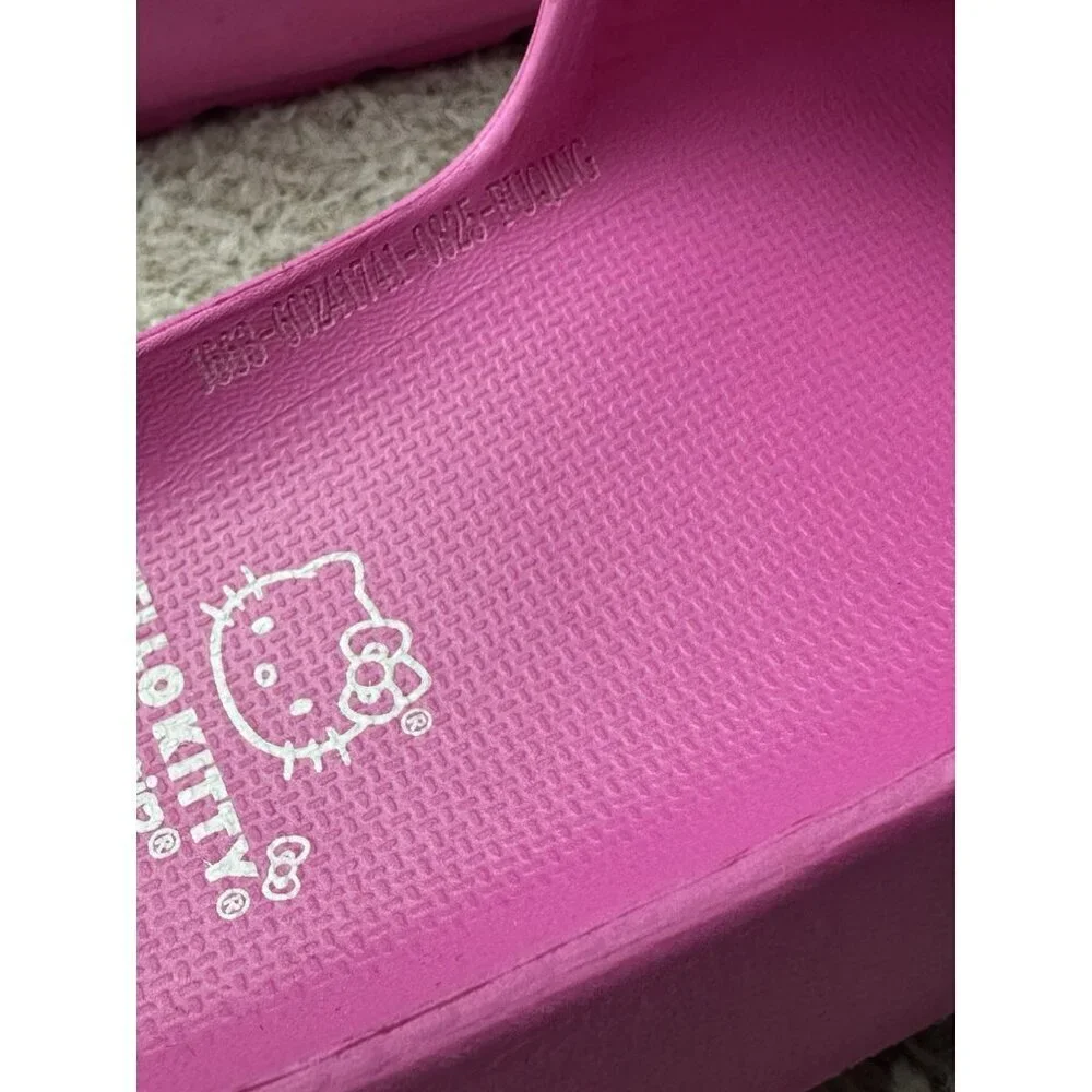 Hello Kitty see pictures